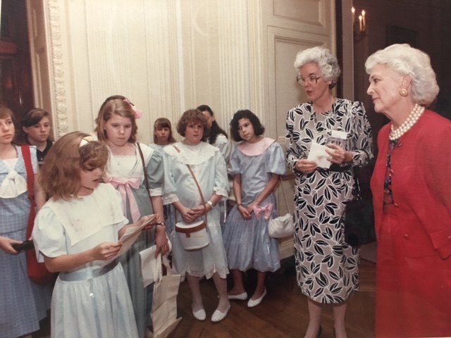 Ashley Hall Students Visit Ashley Hall alumna and Former First Lady, Barbara Pierce Bush '43 in the White House in 1989
